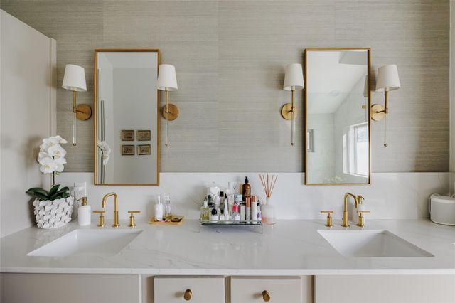 2412 Wilson ST A, Austin, TX 78704