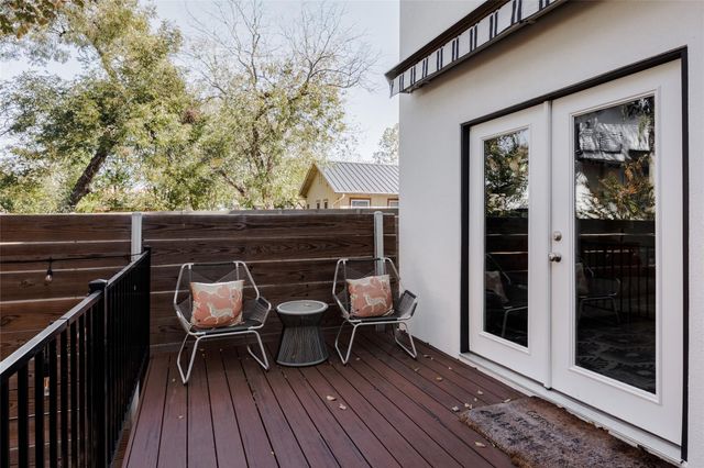 2412 Wilson ST A, Austin, TX 78704