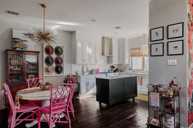 2412 Wilson ST A, Austin, TX 78704