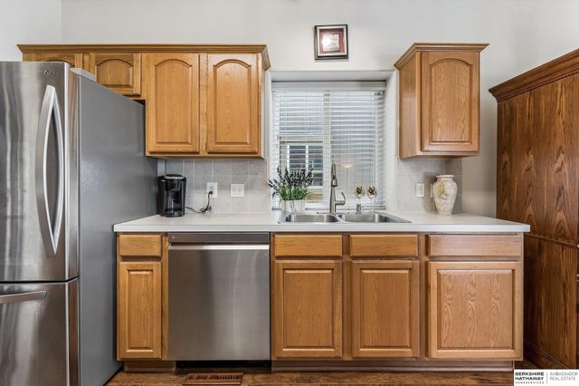 7515 N 77th Terrace, Omaha, NE 68122