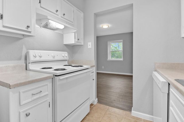521 Spring Drive 3, Pasadena, TX 77504
