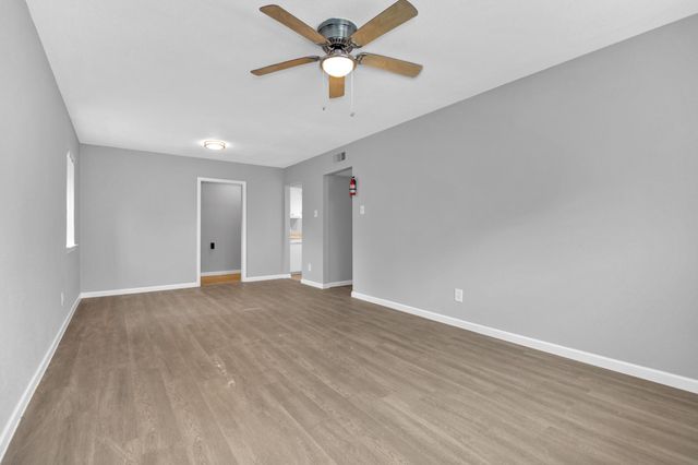 521 Spring Drive 3, Pasadena, TX 77504