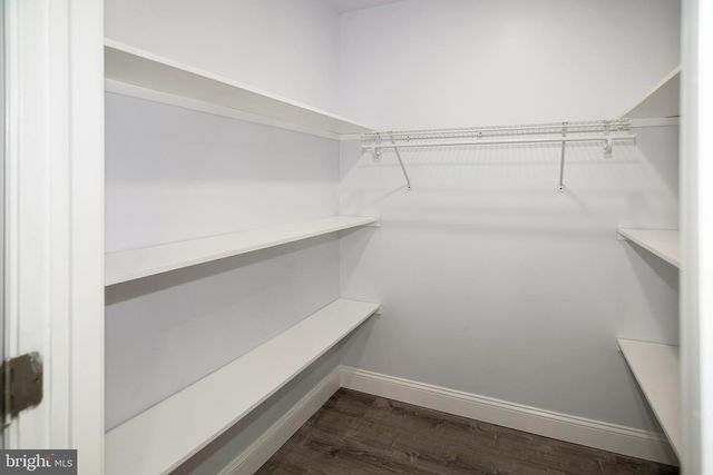 215 BILLINGSPORT RD, Paulsboro, NJ 08066