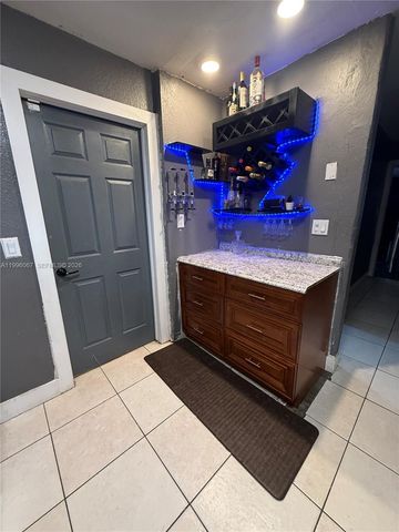 2920 NW 8th Street, Fort Lauderdale, FL 33311