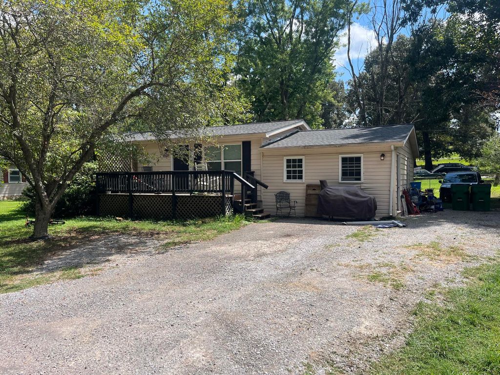 1501 Creekside Drive, Paducah, KY 42003