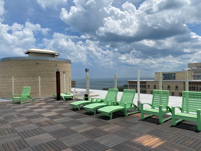 3950 N Lake Shore Drive 205A, Chicago, IL 60613