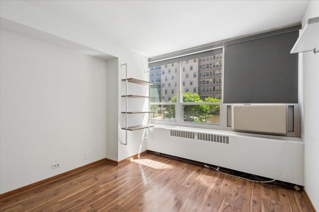 3950 N Lake Shore Drive 205A, Chicago, IL 60613