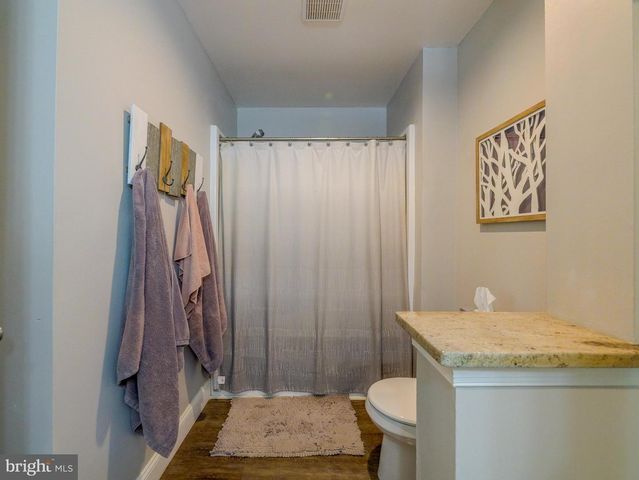 44 EUSDEN DR, Aston, PA 19014