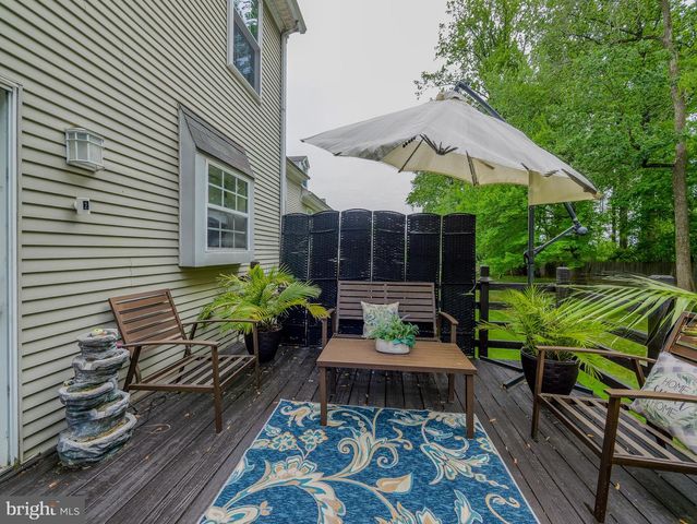 44 EUSDEN DR, Aston, PA 19014
