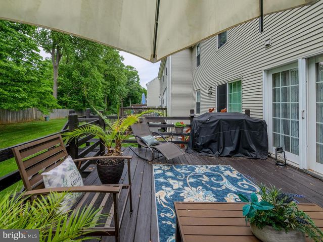 44 EUSDEN DR, Aston, PA 19014