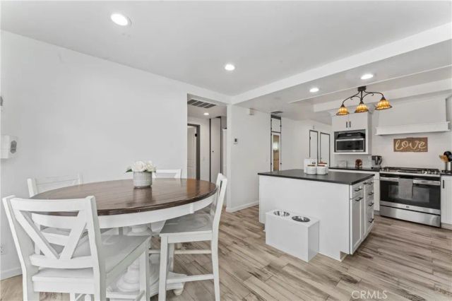 14456 Foothill 47, Sylmar, CA 91342