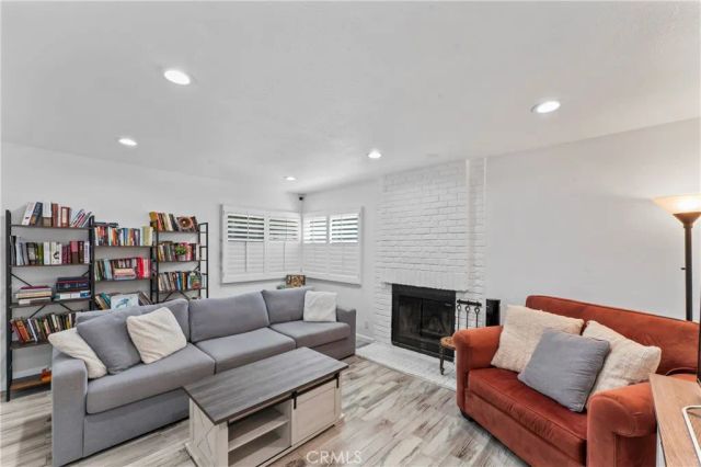 14456 Foothill 47, Sylmar, CA 91342