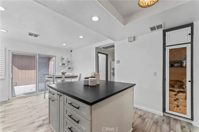 14456 Foothill 47, Sylmar, CA 91342