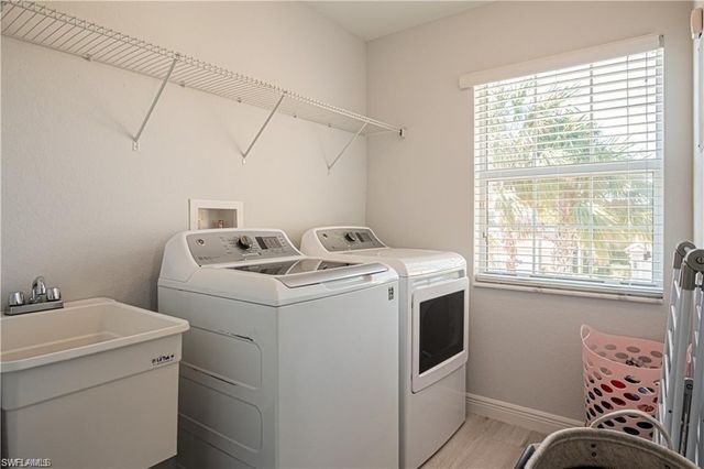 11031 Yellow Poplar DR, Fort Myers, FL 33913