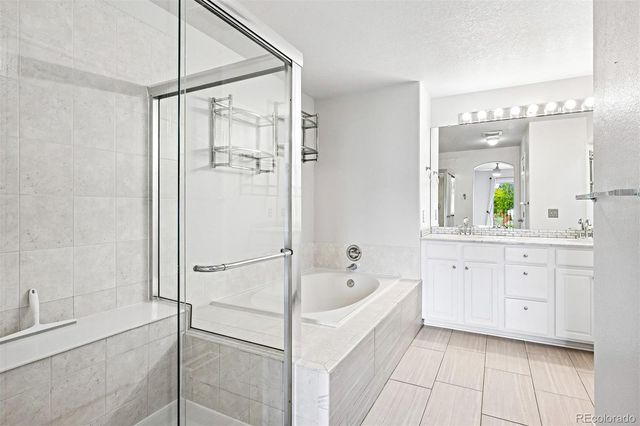 6697 S Forest Way E, Centennial, CO 80121