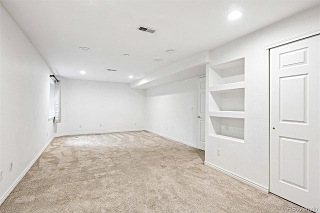 6697 S Forest Way E, Centennial, CO 80121