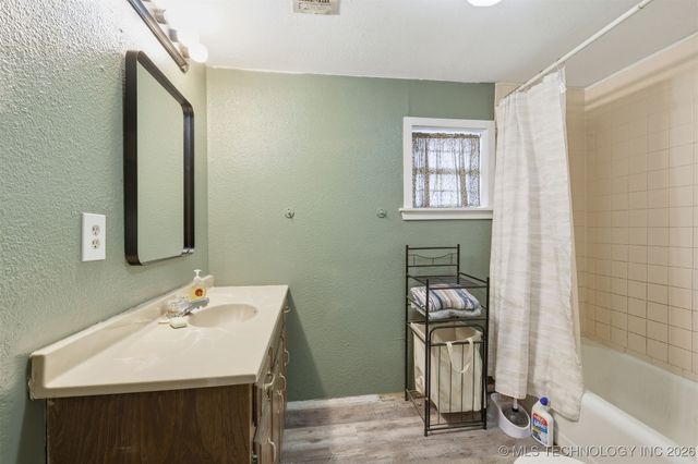 147 E Dale Street, Drumright, OK 74030