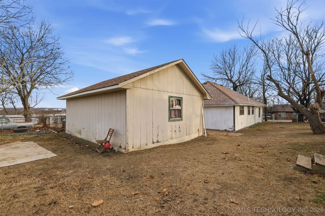 147 E Dale Street, Drumright, OK 74030