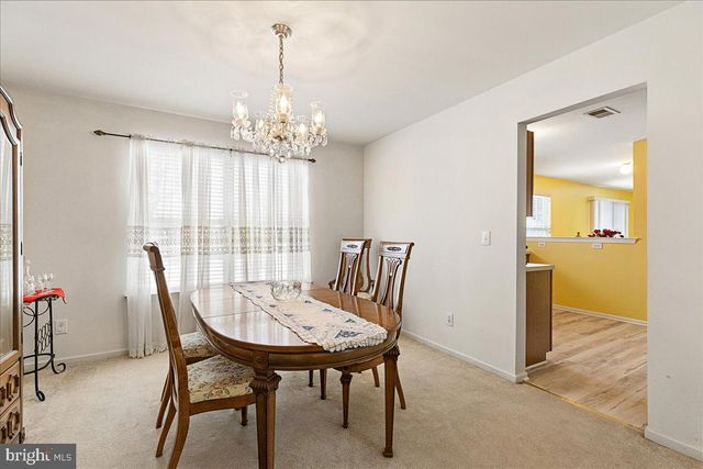 23 SUNDEW DR, Trenton, NJ 08638