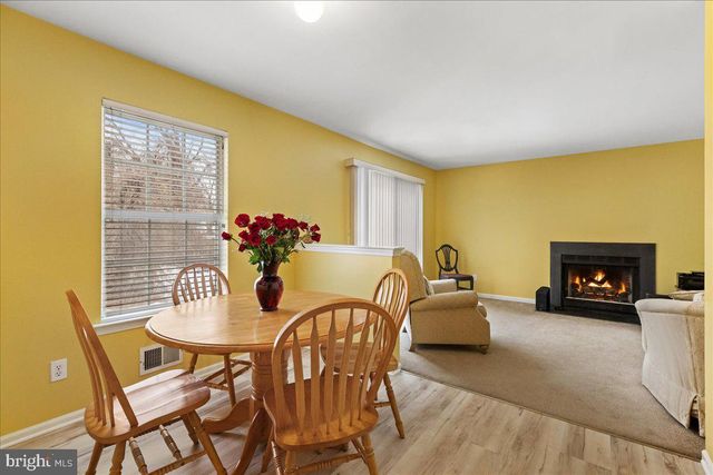 23 SUNDEW DR, Trenton, NJ 08638