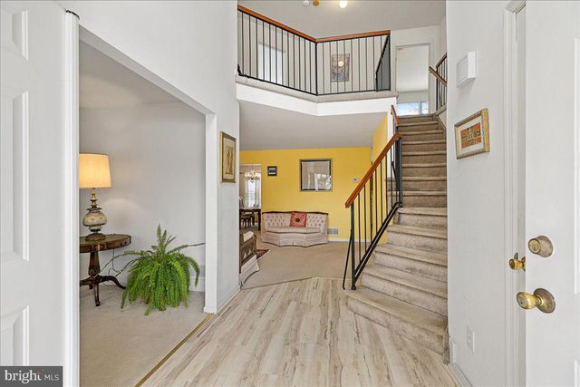 23 SUNDEW DR, Trenton, NJ 08638