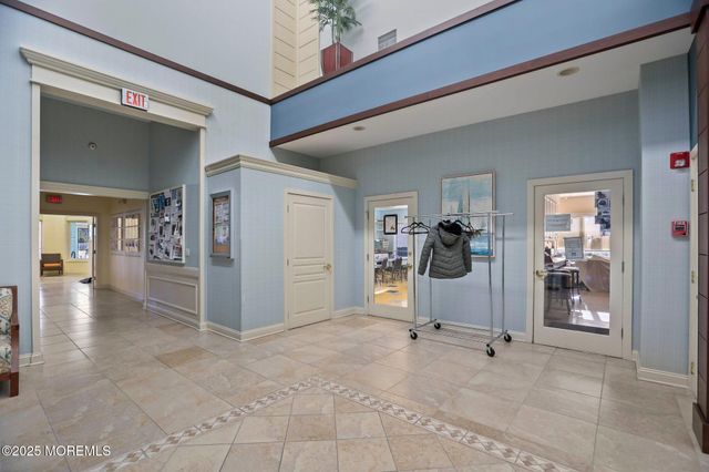 28 Pond View Circle, Barnegat, NJ 08005