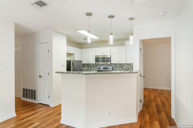 7326 Weybridge, San Antonio, TX 78250