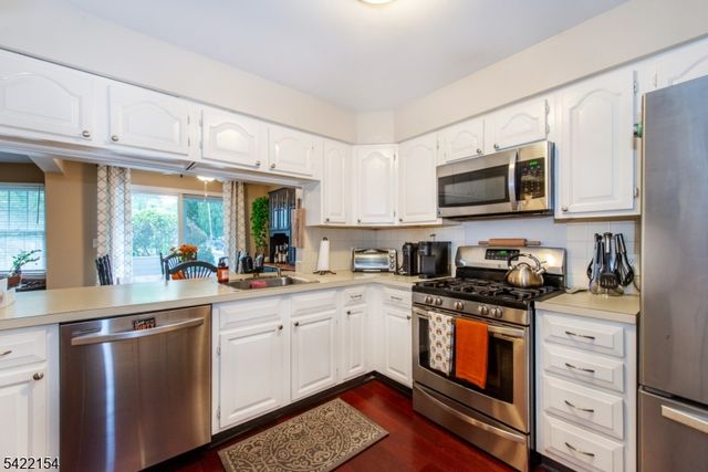 117 Quartz Ln 117, Paterson City, NJ 07501