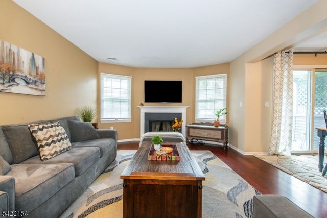 117 Quartz Ln 117, Paterson City, NJ 07501