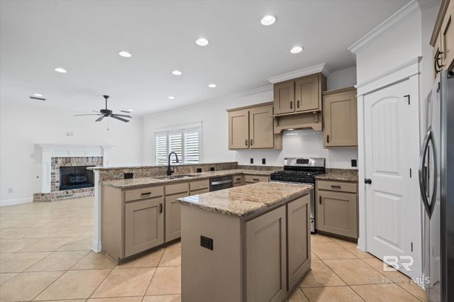 419 Craftsman Avenue, Fairhope, AL 36532