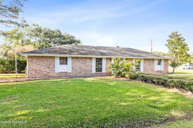 227 Meadow Lane, Lafayette, LA 70506