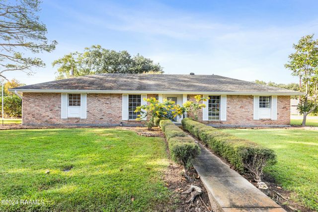 227 Meadow Lane, Lafayette, LA 70506