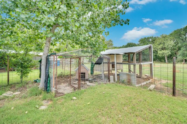 3629 E Fm 4, Cleburne, TX 76031