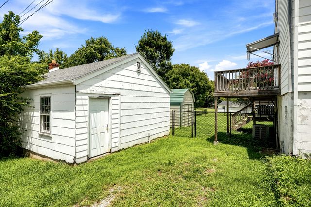 229 Wagoner St, Sparta, TN 38583