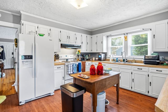 229 Wagoner St, Sparta, TN 38583