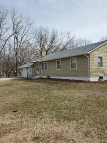 601 E Swan Street, Lacygne, KS 66040