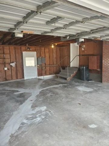 601 E Swan Street, Lacygne, KS 66040