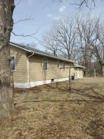 601 E Swan Street, Lacygne, KS 66040