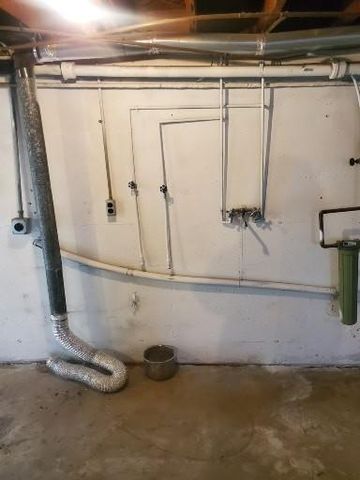 601 E Swan Street, Lacygne, KS 66040