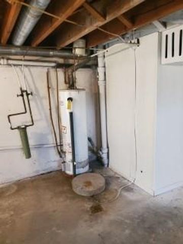 601 E Swan Street, Lacygne, KS 66040