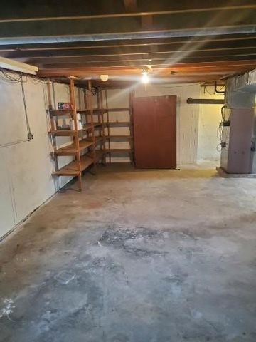 601 E Swan Street, Lacygne, KS 66040