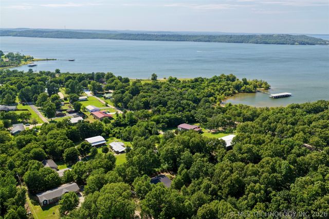 15 Elm, Eufaula, OK 74432