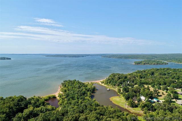 15 Elm, Eufaula, OK 74432