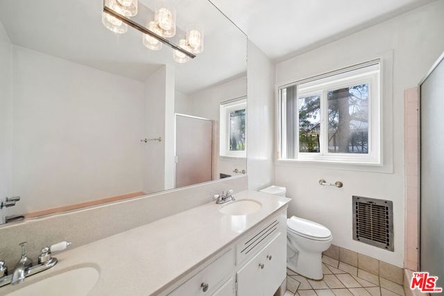 1520 N Hayworth Avenue 4, Los Angeles, CA 90046