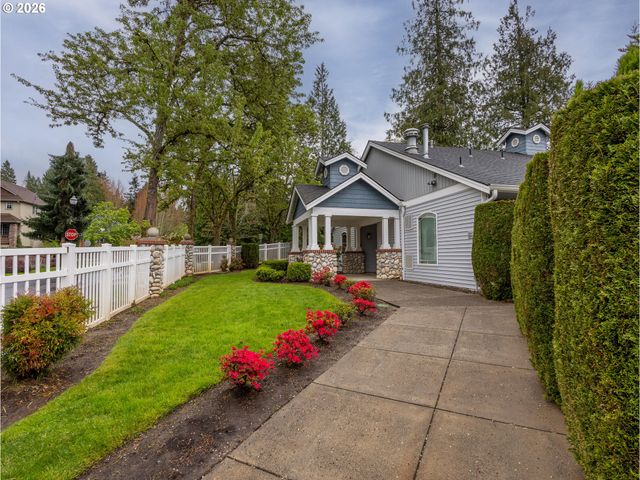 8718 Ne 17TH St, Vancouver, WA 98664
