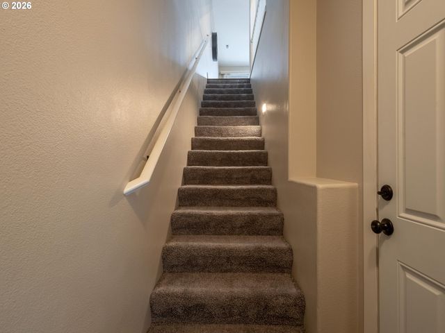 8718 Ne 17TH St, Vancouver, WA 98664