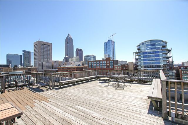 1133 W 9th Street 206, Cleveland, OH 44113