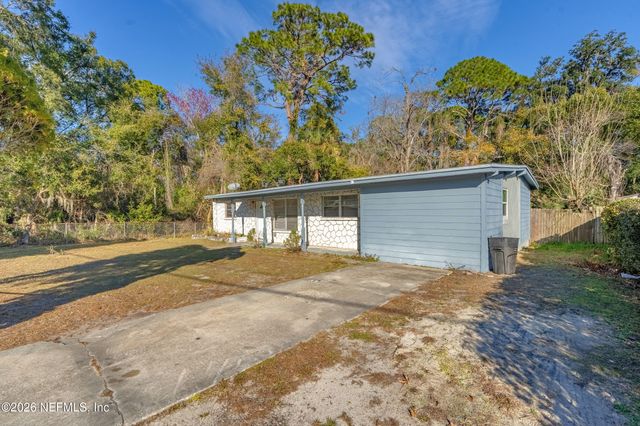 8843 DARLINGTON Drive, Jacksonville, FL 32208