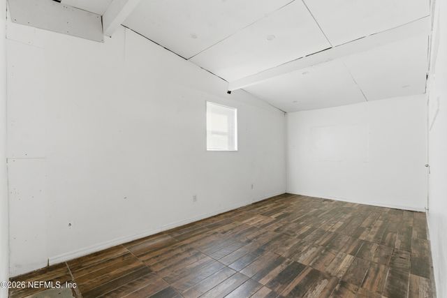 8843 DARLINGTON Drive, Jacksonville, FL 32208