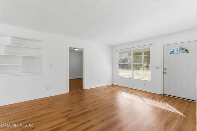 8843 DARLINGTON Drive, Jacksonville, FL 32208